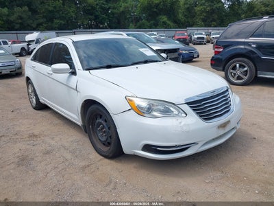 CHRYSLER 200 2012