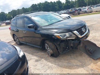 NISSAN PATHFINDER 2017