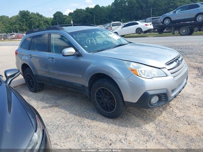 SUBARU OUTBACK 2013
