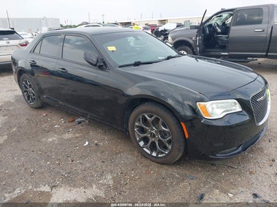 CHRYSLER 300 2016