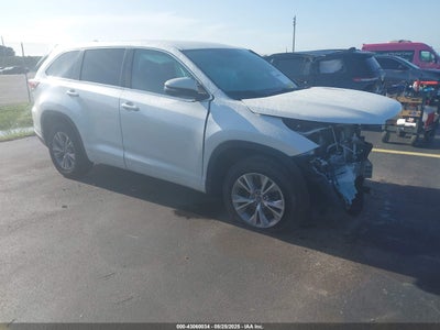 TOYOTA HIGHLANDER 2016