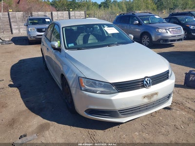 VOLKSWAGEN JETTA 2011