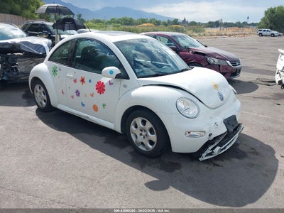 VOLKSWAGEN NEW BEETLE 2002