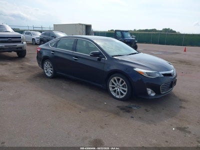 TOYOTA AVALON 2013