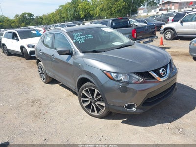 NISSAN ROGUE SPORT 2017