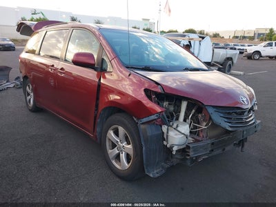 TOYOTA SIENNA 2014