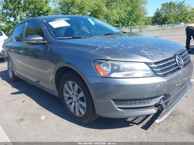VOLKSWAGEN PASSAT 2012