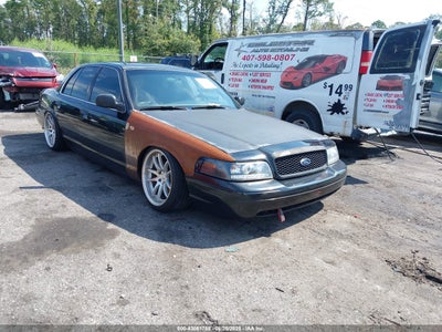 FORD CROWN VICTORIA 2009