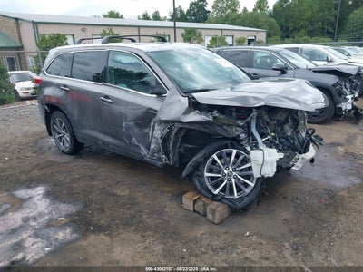 TOYOTA HIGHLANDER HYBRID 2019