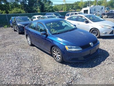 VOLKSWAGEN JETTA 2011