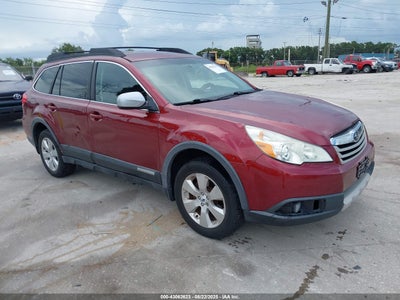 SUBARU OUTBACK 2012