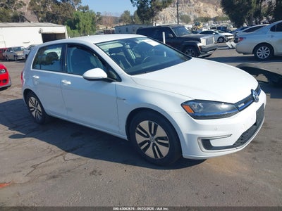 VOLKSWAGEN E-GOLF 2015
