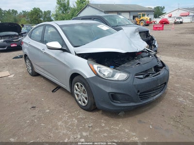 HYUNDAI ACCENT 2012