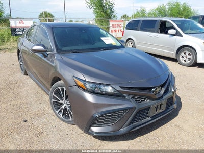 TOYOTA CAMRY 2021