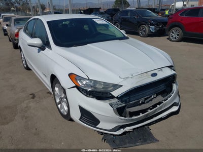 FORD FUSION HYBRID 2019