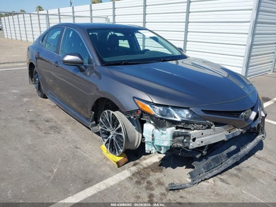 TOYOTA CAMRY 2019