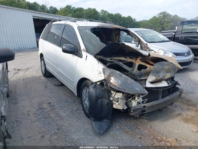 TOYOTA SIENNA 2006