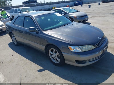 LEXUS ES 300 2001