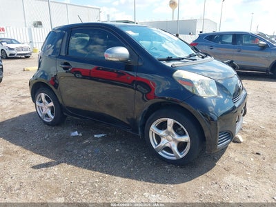 SCION IQ 2013