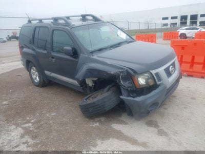 NISSAN XTERRA 2012