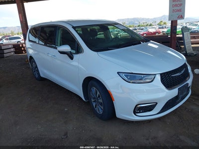 CHRYSLER PACIFICA HYBRID 2023