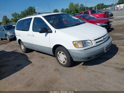 TOYOTA SIENNA 2000