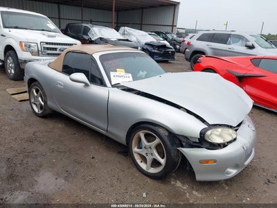 MAZDA MX-5 MIATA 2001