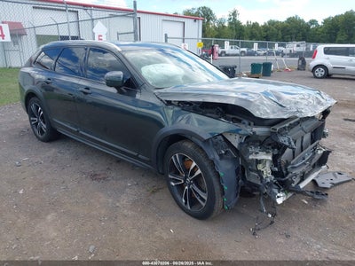 VOLVO V90 CROSS COUNTRY 2018