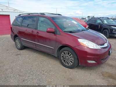 TOYOTA SIENNA 2008