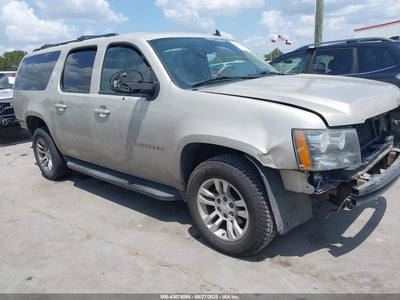 CHEVROLET SUBURBAN 1500 2013