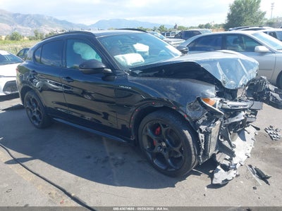 ALFA ROMEO STELVIO 2022