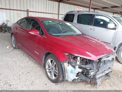 FORD FUSION HYBRID 2015