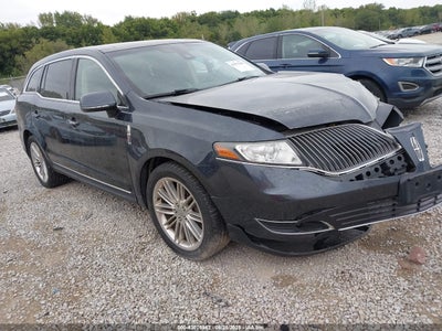LINCOLN MKT 2014