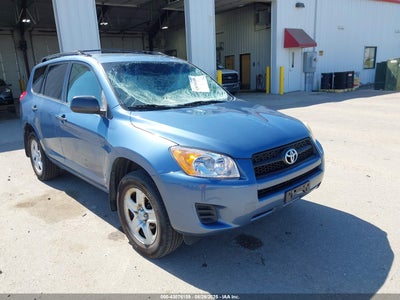 TOYOTA RAV4 2011