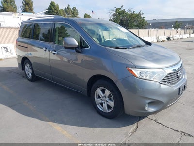 NISSAN QUEST 2017