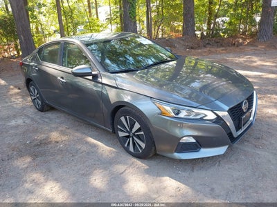 NISSAN ALTIMA 2022