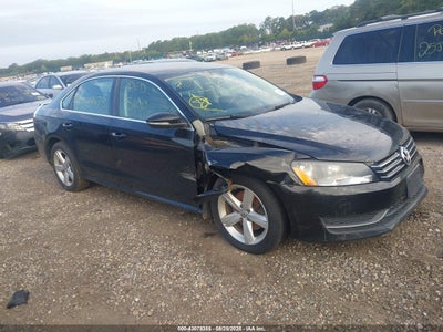 VOLKSWAGEN PASSAT 2012
