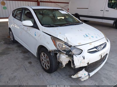 HYUNDAI ACCENT 2012