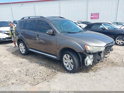 MITSUBISHI OUTLANDER 2012