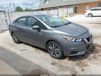 NISSAN VERSA 2021