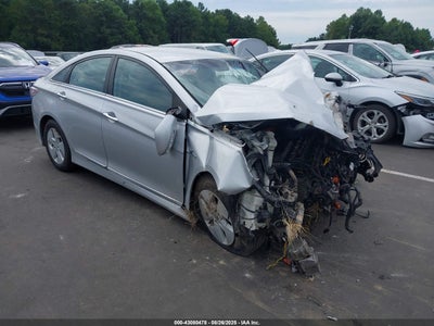 HYUNDAI SONATA HYBRID 2012