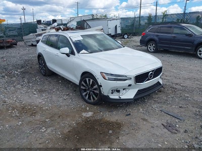 VOLVO V60 CROSS COUNTRY 2021