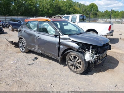 NISSAN KICKS 2019