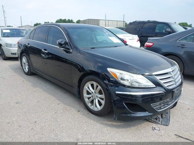 HYUNDAI GENESIS 2012