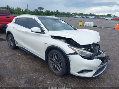 INFINITI QX30 2017