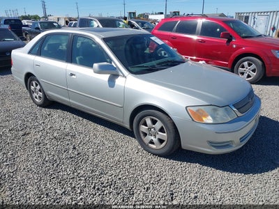 TOYOTA AVALON 2001