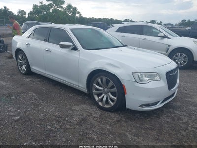 CHRYSLER 300 2018