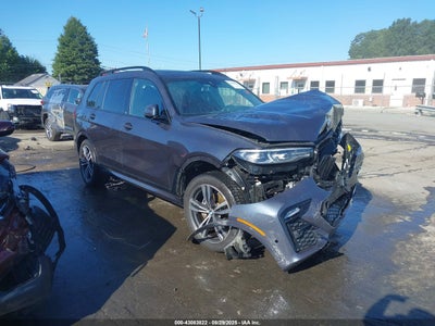 BMW X7 2022