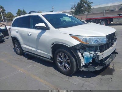 TOYOTA HIGHLANDER 2016
