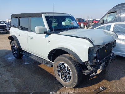 FORD BRONCO 2022